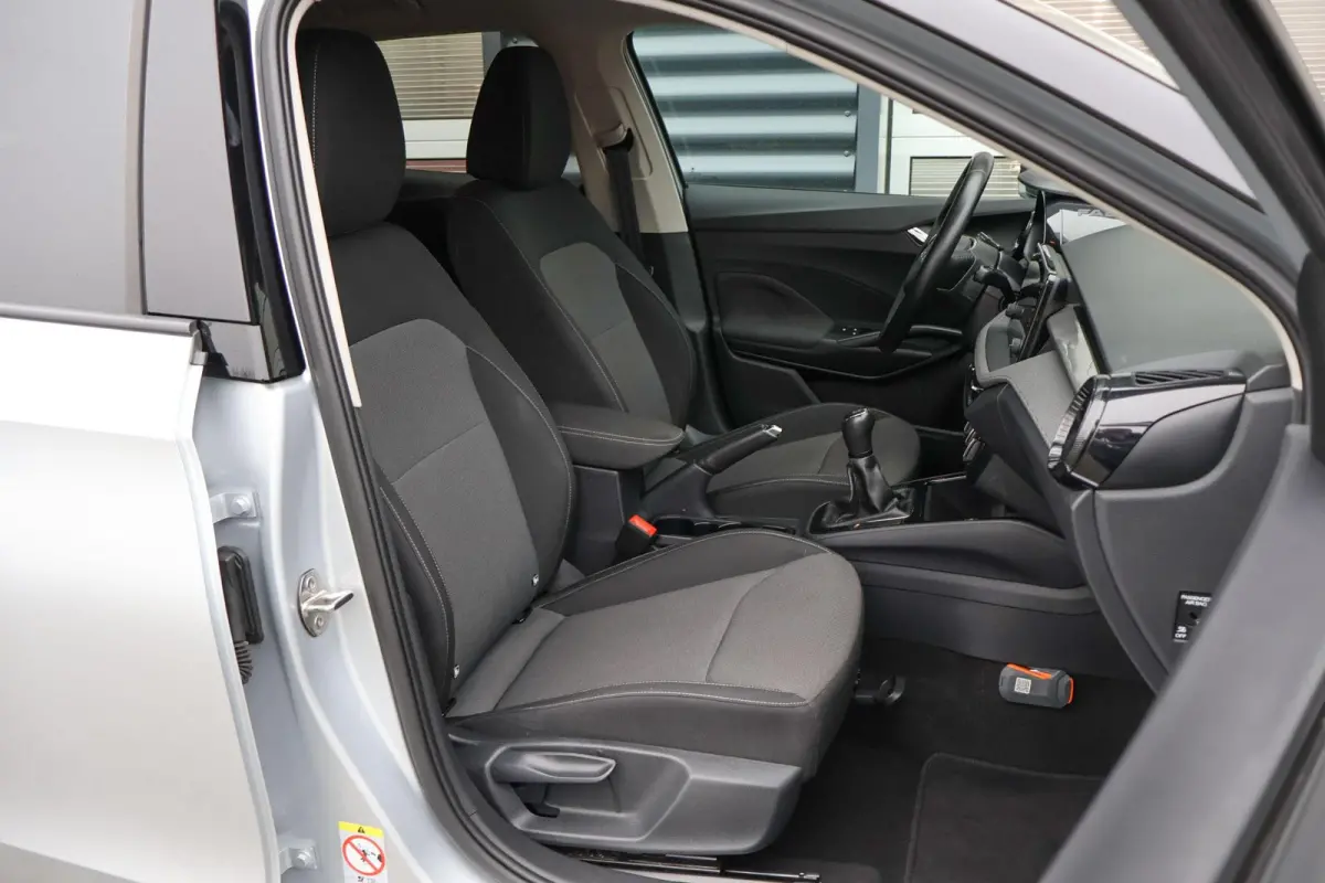 1.0 TSI 95pk Business Edition | Camera | Cruise Control | Android Auto / Apple CarPlay | Verwarmbare Voorstoelen