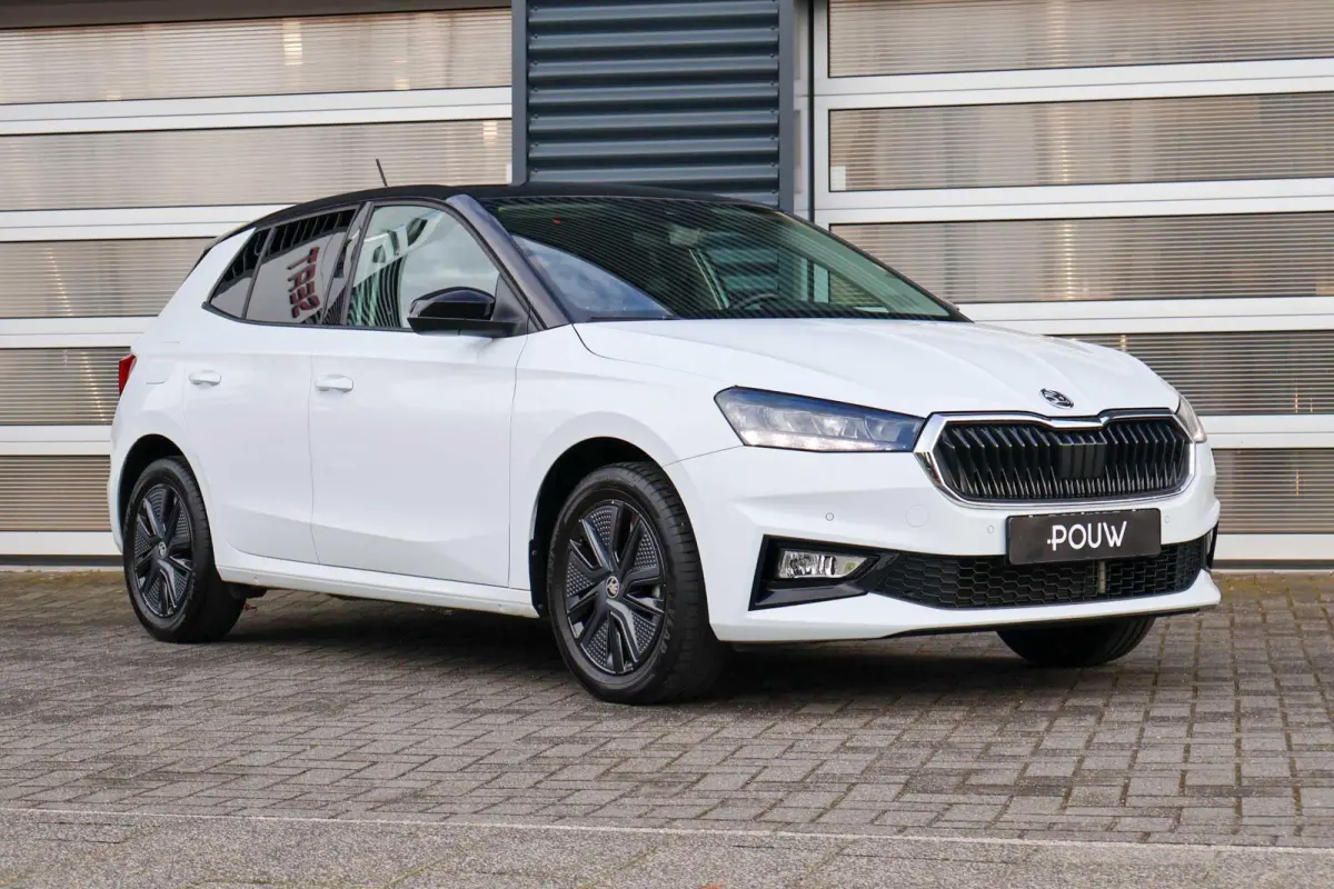 1.0 TSI 95pk Business Edition | Camera Achter | Stoelverwarming | Parkeersensoren Voor / Achter | Apple CarPlay/ Android Auto | Keyless