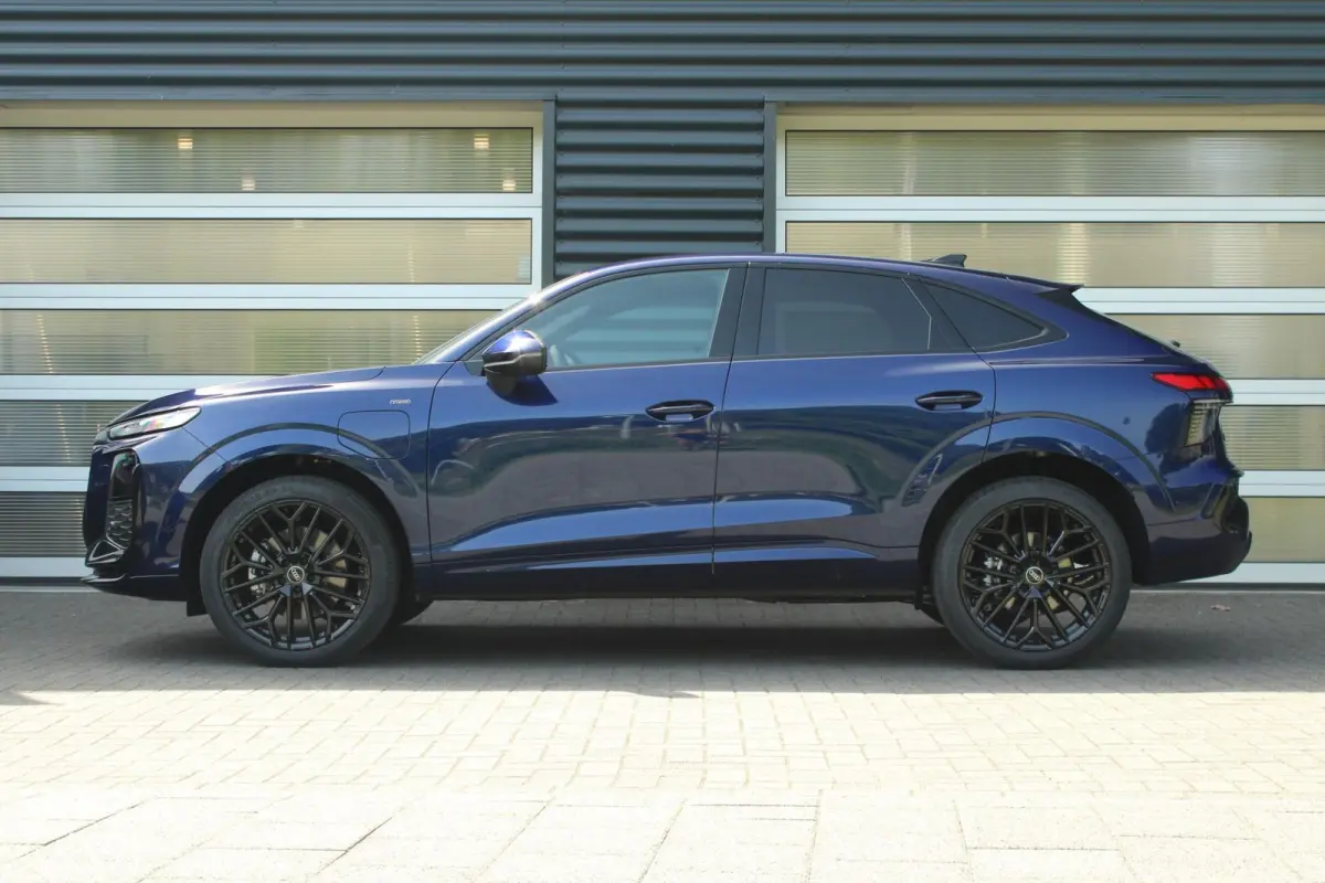 1.5 e-hybrid 272pk S edition | 20" Velgen | Parkeerassistent