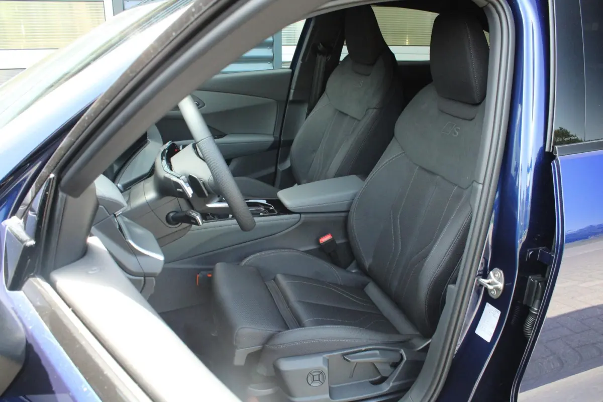 1.5 e-hybrid 272pk S edition | 20" Velgen | Parkeerassistent