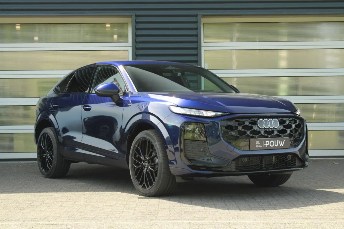 1.5 e-hybrid 272pk S edition | 20" Velgen | Parkeerassistent