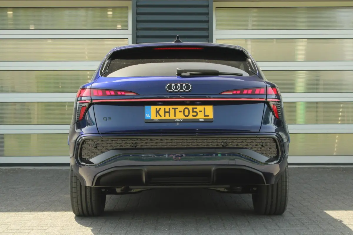 1.5 e-hybrid 272pk S edition | 20" Velgen | Parkeerassistent