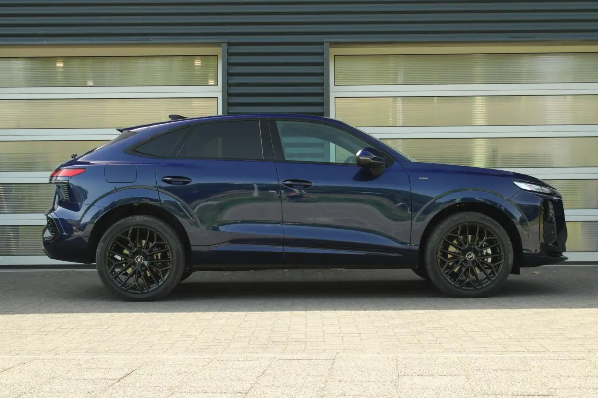 1.5 e-hybrid 272pk S edition | 20" Velgen | Parkeerassistent