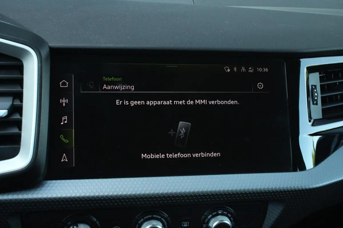 25 TFSI 95pk Pro Line | Apple Carplay & Android Auto | DAB | Cruise Control | Lane Assist | Sportstuur | Midden Armsteun