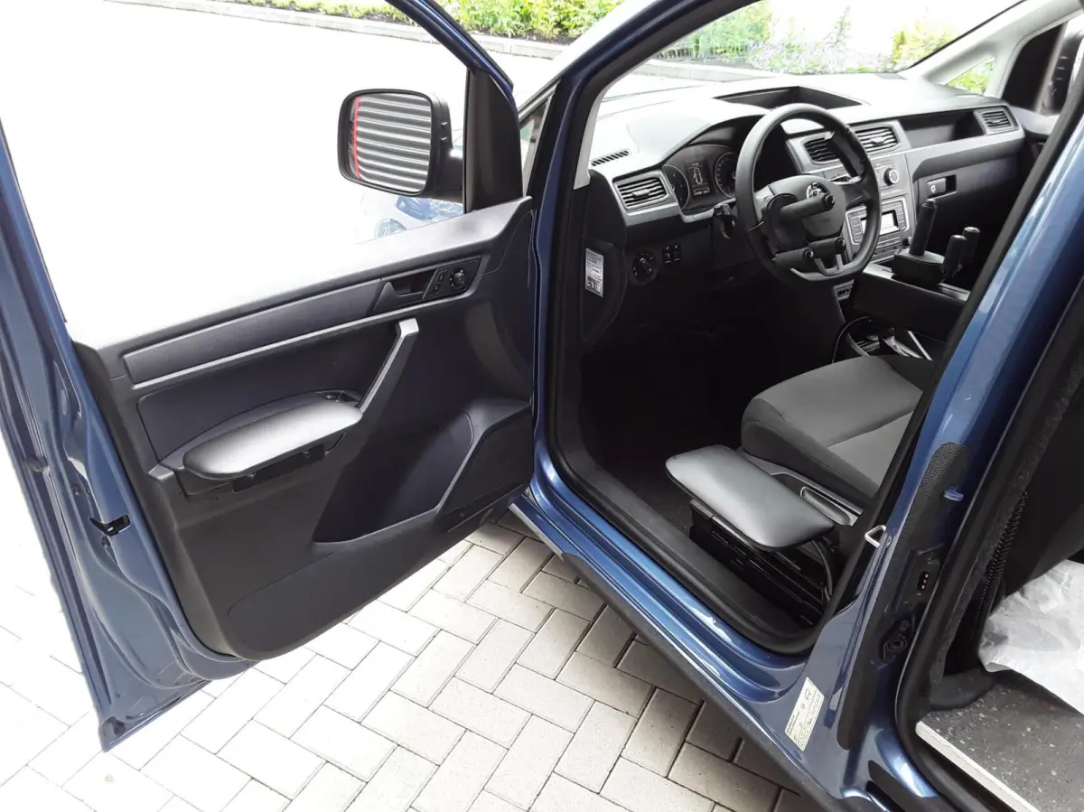 Bestel 2.0 TDI L1H1 BMT Comfortline