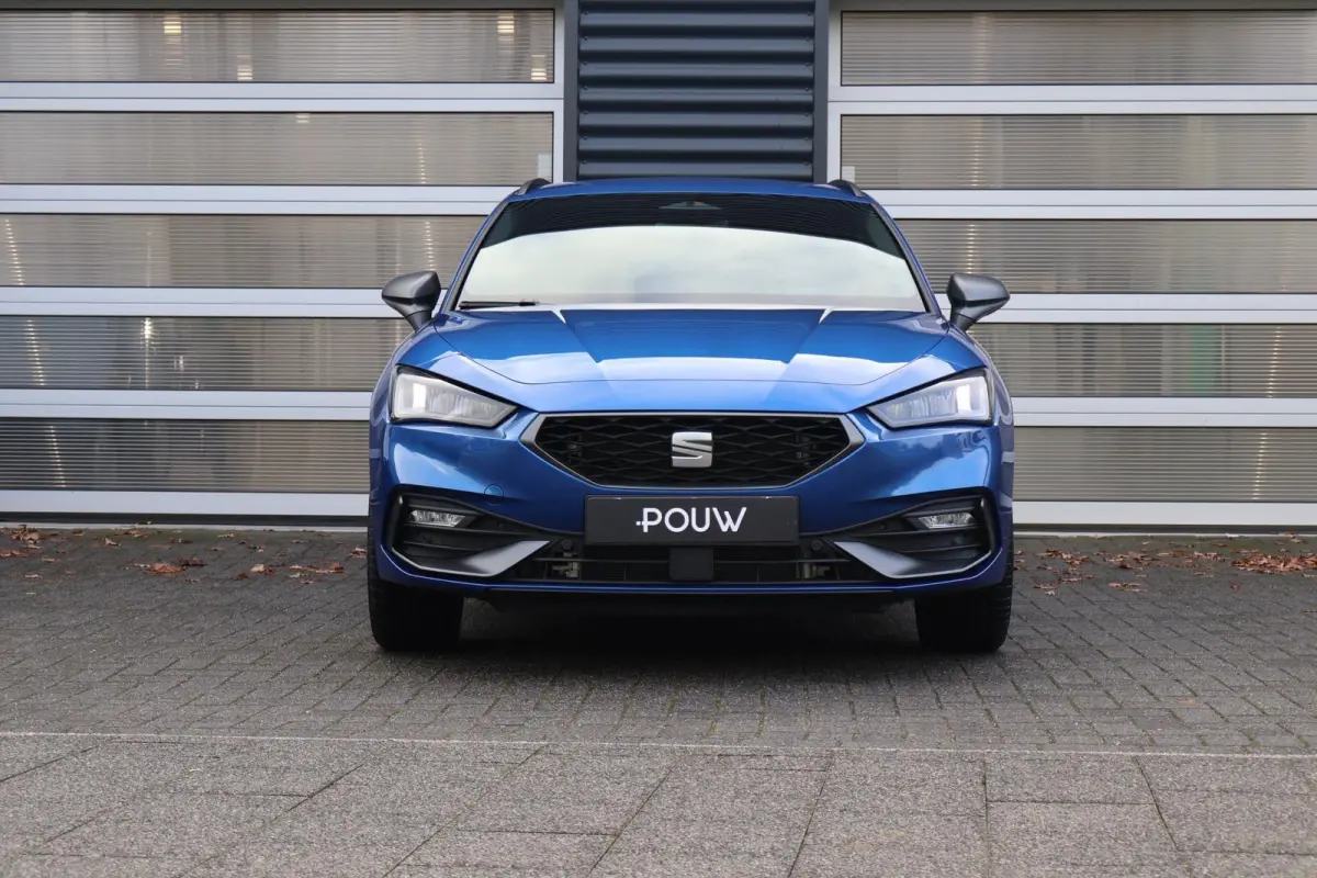 1.5 TSI 204pk e-Hybrid FR Business | Trekhaak | Stoelverwarming | Achterklep Elektrisch
