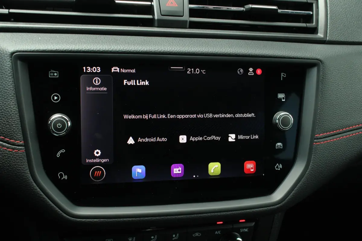 1.0 TSI 95pk FR Business Intense | Navigatie | Apple CarPlay/ Android Auto | Cruise Control | Airco Automatisch