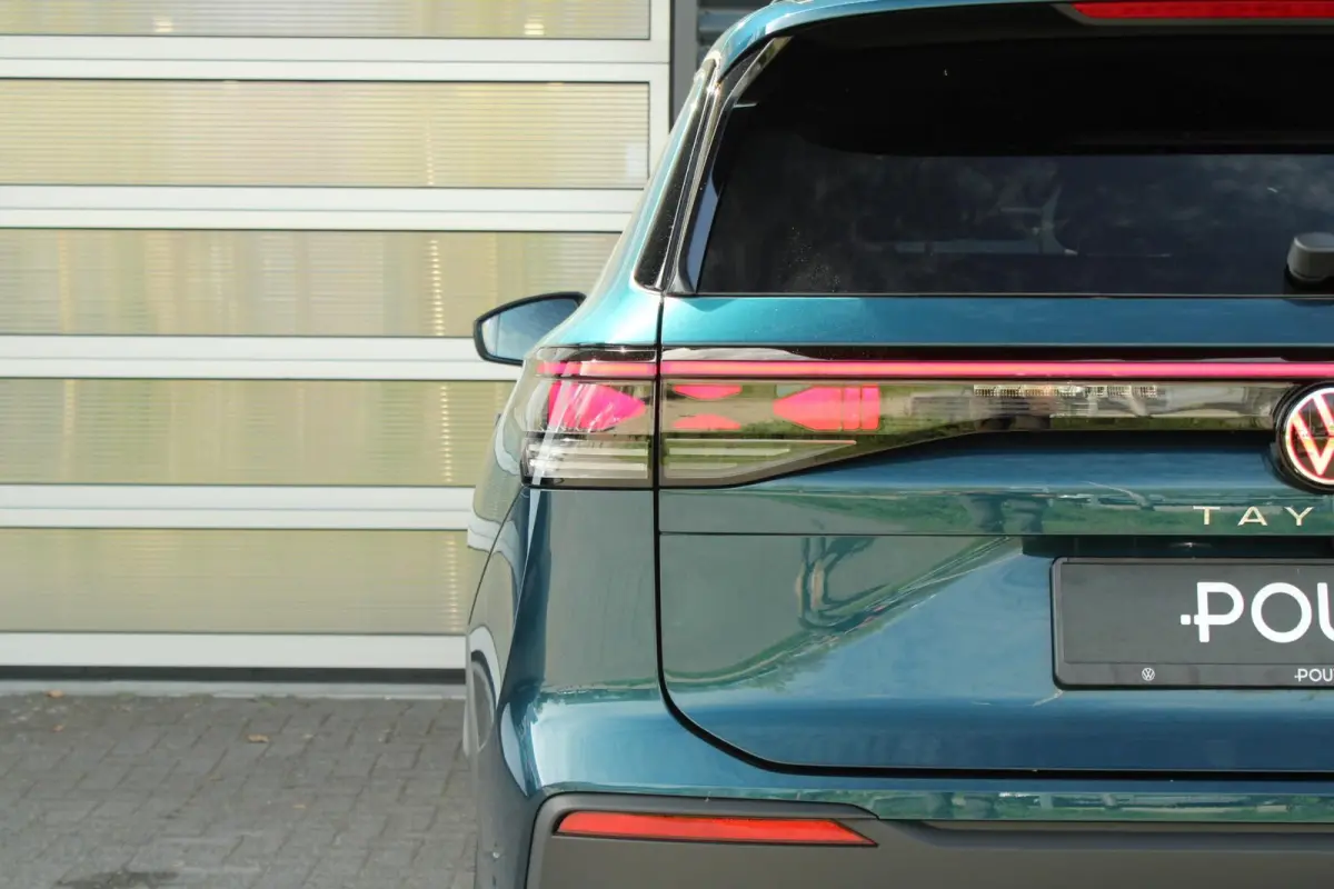 1.5 eHybrid DSG 204pk Life Edition | Trekhaak Uitklapbaar | LMV 19''