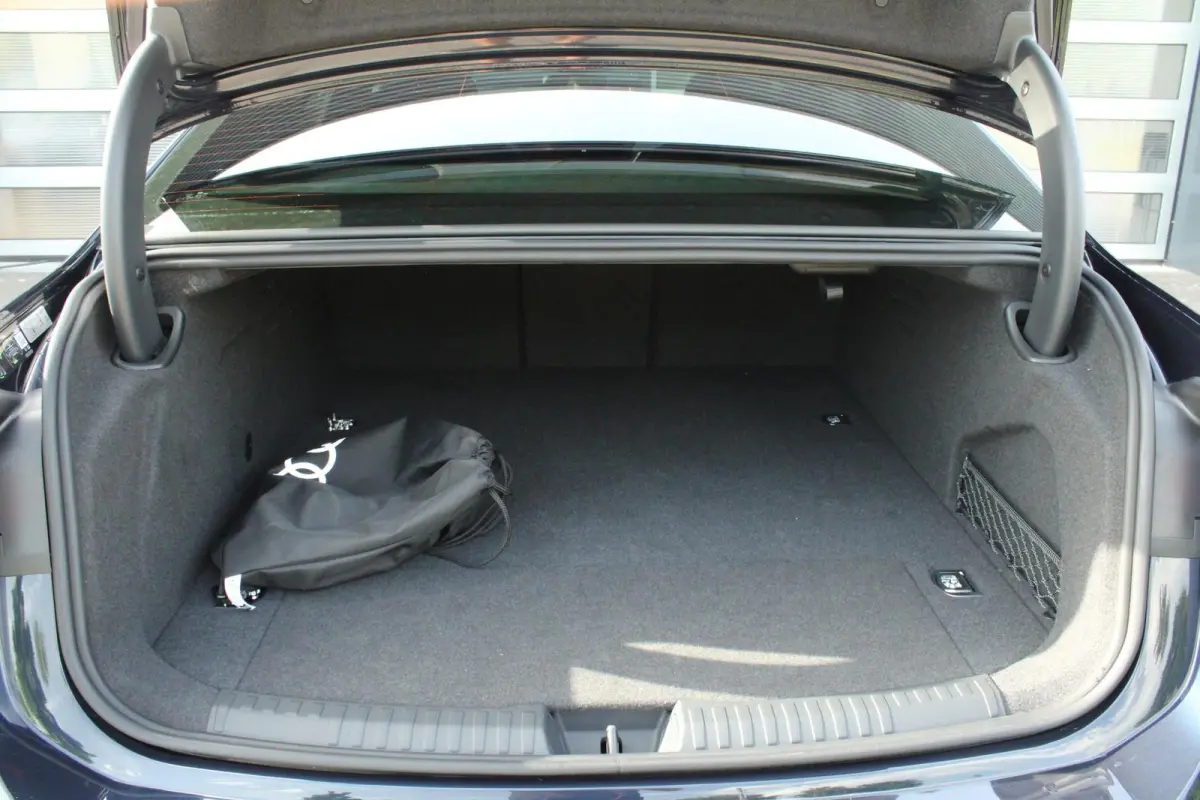 2.0 e-hybrid 299pk quattro S Edition | Achterasbesturing | 21" Velgen