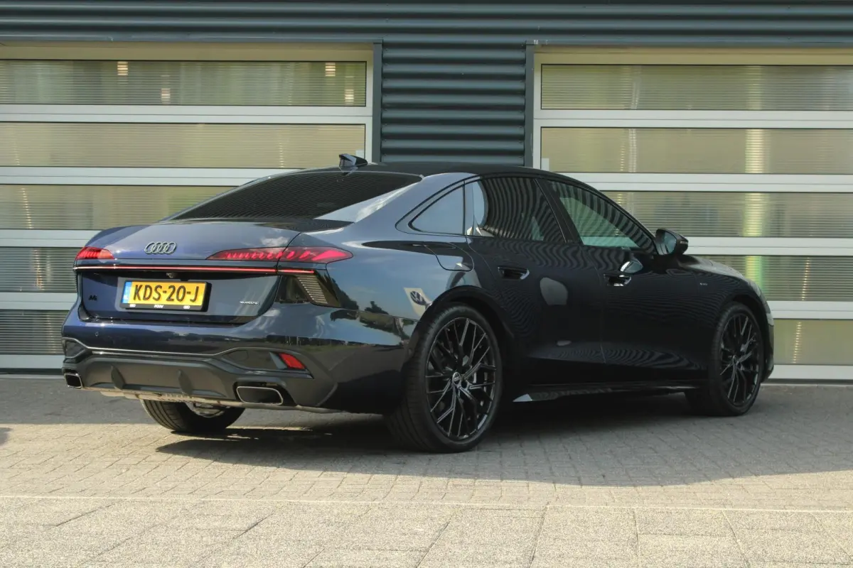 2.0 e-hybrid 299pk quattro S Edition | Achterasbesturing | 21" Velgen