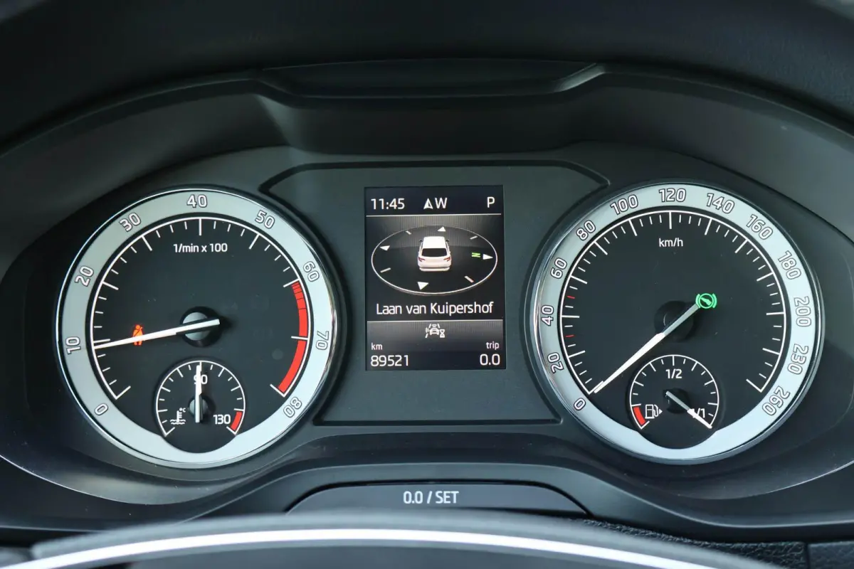 1.5 TSI 150pk DSG ACT Business Edition | Navigatie | Apple CarPlay/ Android Auto | Airco Automatisch | Elekt. Achterklep | Cruise Control