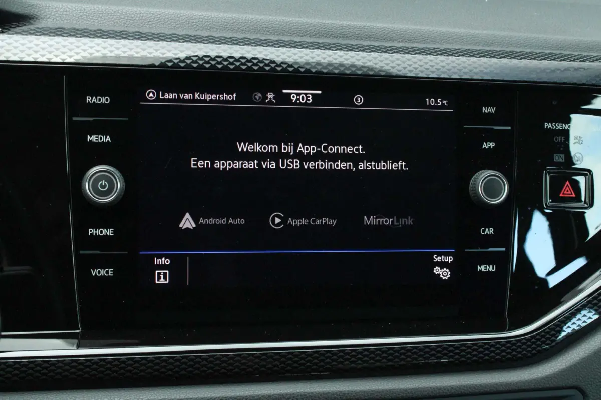 1.0 TSI 95pk Life | Apple CarPlay & Android Auto | Navigatie | Parkeersensoren