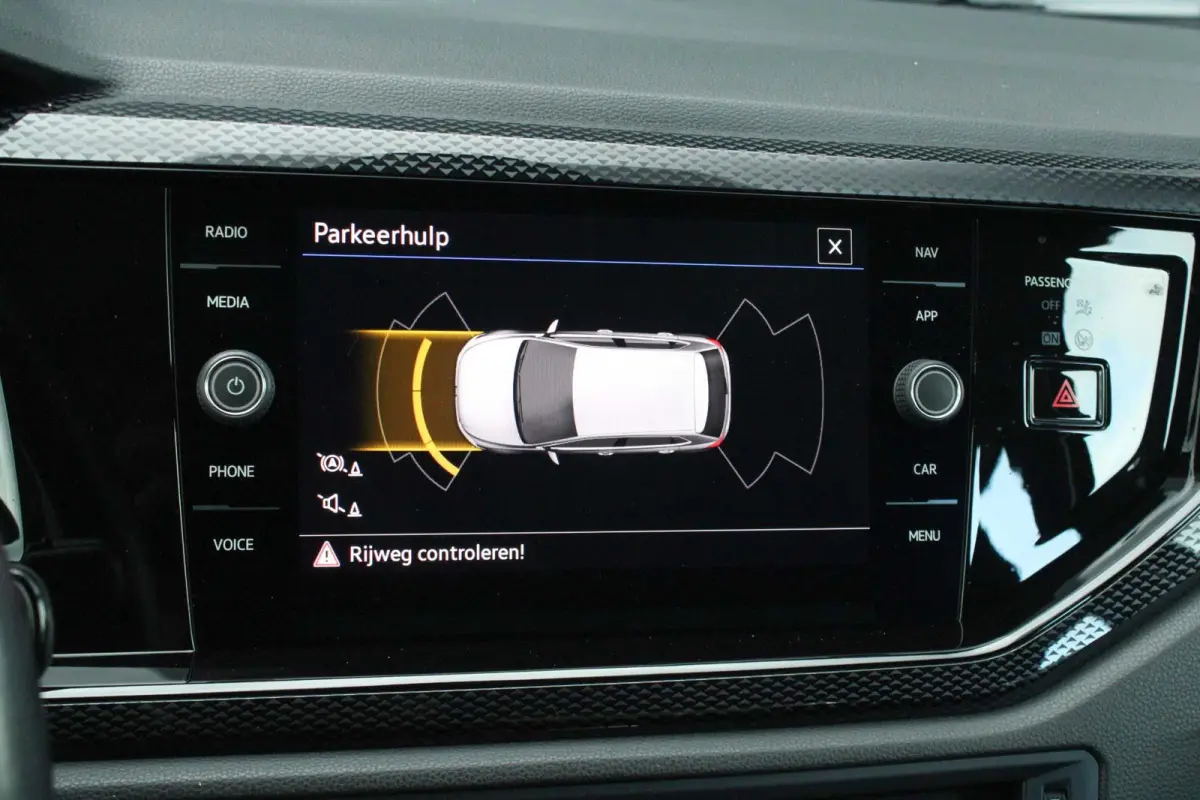 1.0 TSI 95pk Life | Apple CarPlay & Android Auto | Navigatie | Parkeersensoren