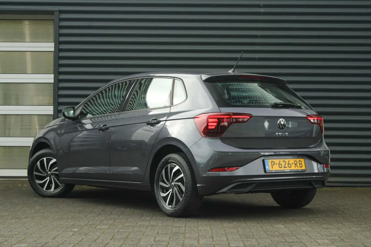1.0 TSI 95pk Life | Apple CarPlay & Android Auto | Navigatie | Parkeersensoren