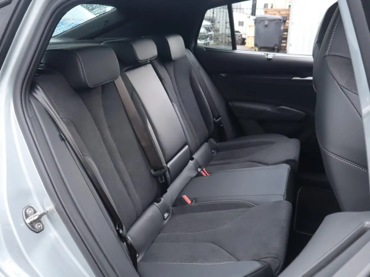 286pk 85 Sportline | Business Upgrade Maxx | 21" Velgen