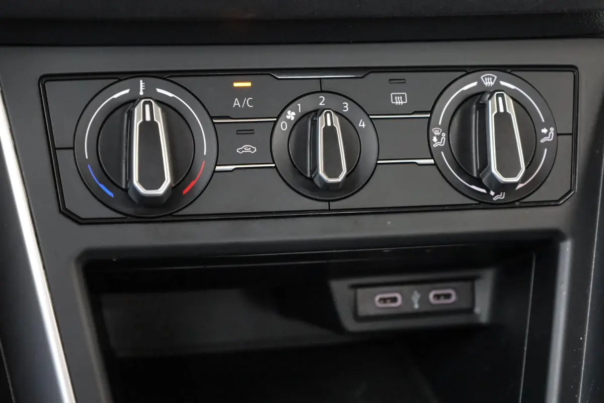 1.0 TSI 95pk Life | Adaptieve Cruise Control | Apple Carplay & Android Auto | Parkeersensoren