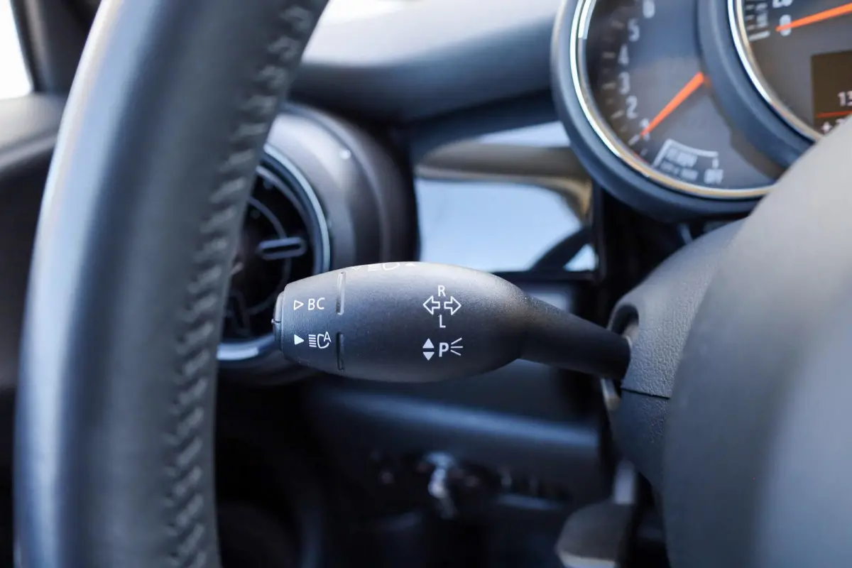 1.5 136pk AUT Cooper Camden Edition | Rijprofielinstellingen | Parkeersensoren | Apple CarPlay / Android Auto