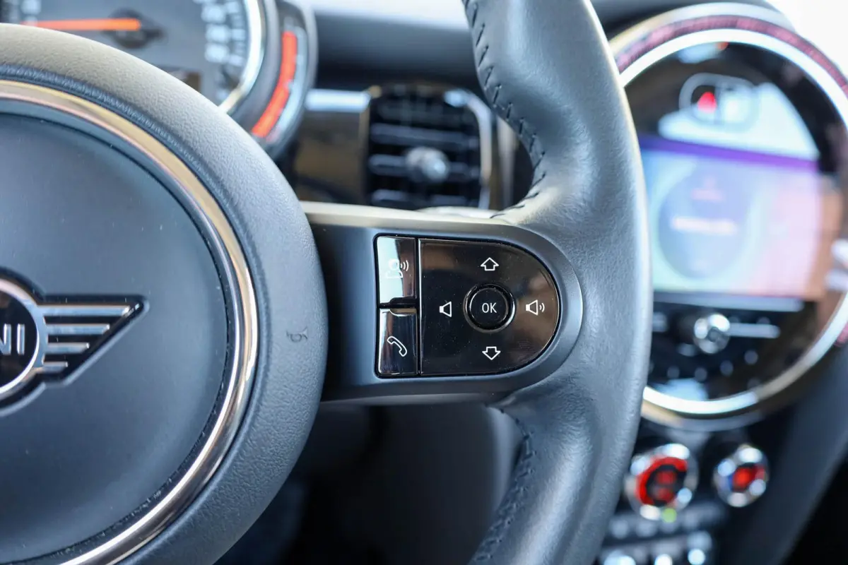 1.5 136pk AUT Cooper Camden Edition | Rijprofielinstellingen | Parkeersensoren | Apple CarPlay / Android Auto