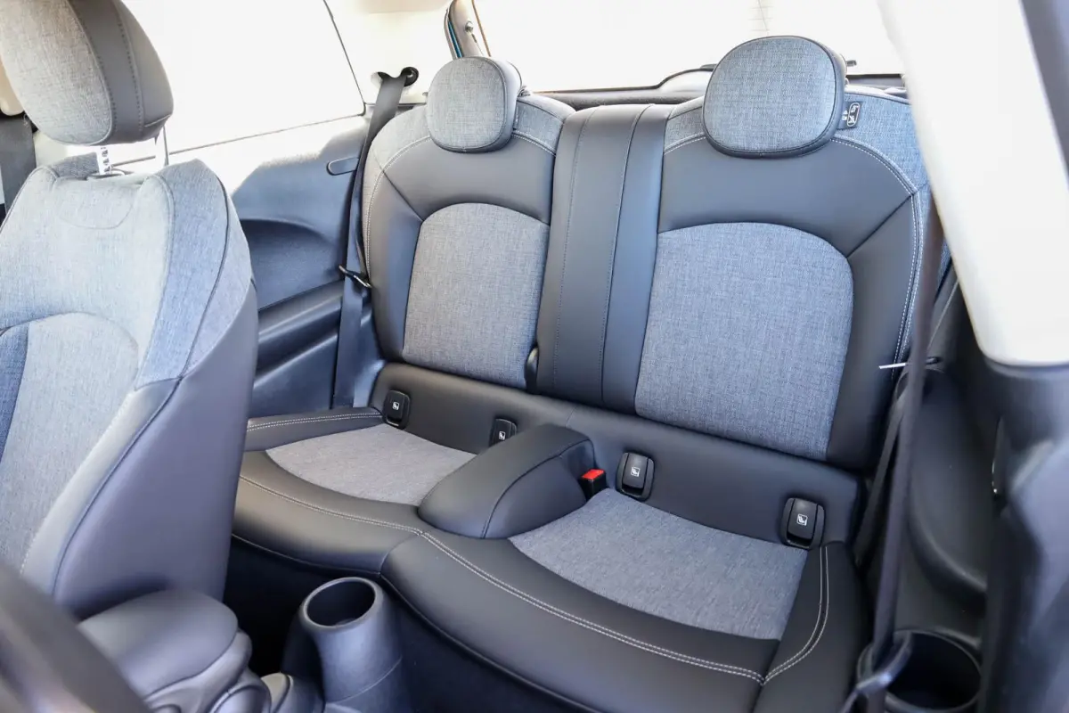 1.5 136pk AUT Cooper Camden Edition | Rijprofielinstellingen | Parkeersensoren | Apple CarPlay / Android Auto
