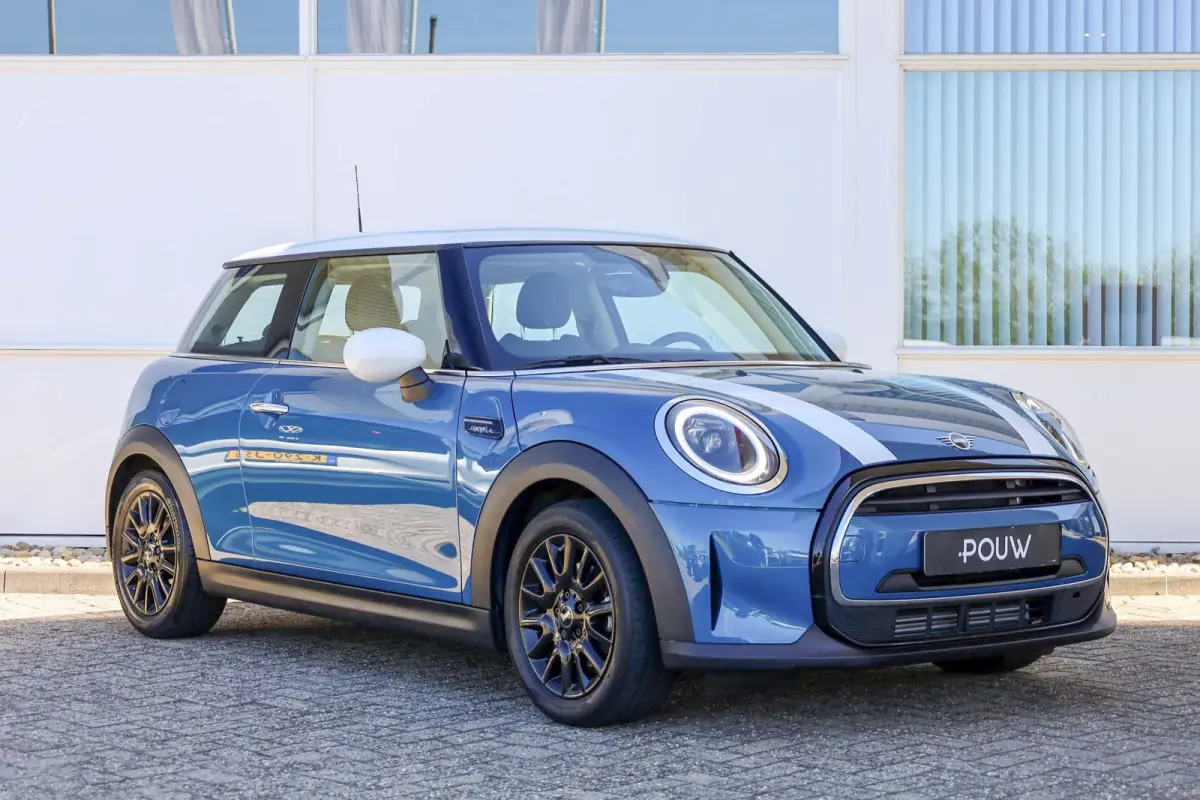 1.5 136pk AUT Cooper Camden Edition | Rijprofielinstellingen | Parkeersensoren | Apple CarPlay / Android Auto