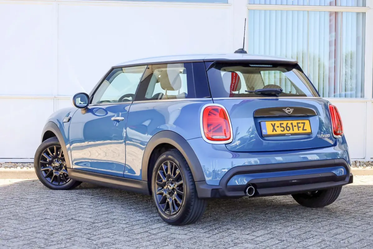 1.5 136pk AUT Cooper Camden Edition | Rijprofielinstellingen | Parkeersensoren | Apple CarPlay / Android Auto