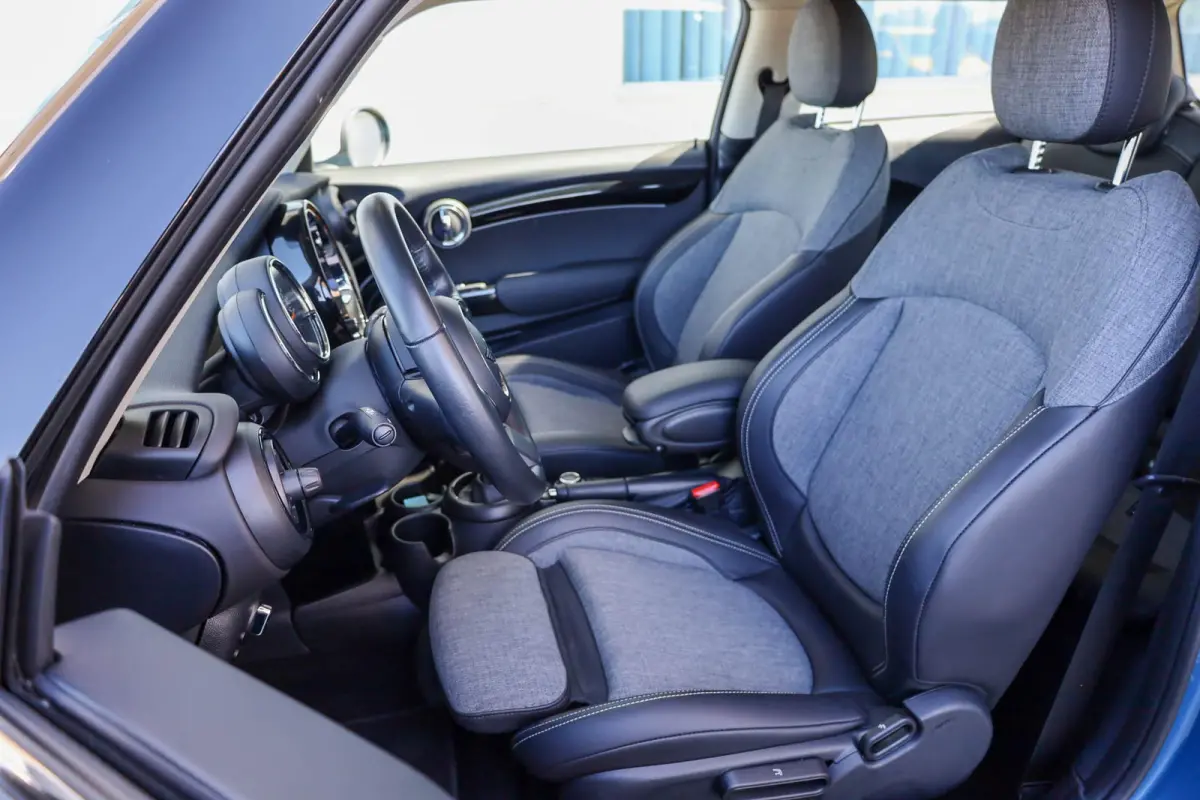 1.5 136pk AUT Cooper Camden Edition | Rijprofielinstellingen | Parkeersensoren | Apple CarPlay / Android Auto