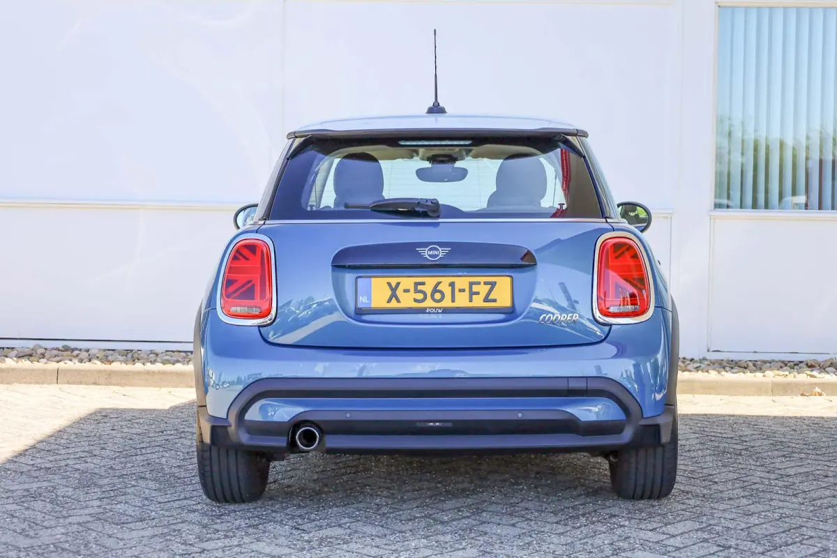 1.5 136pk AUT Cooper Camden Edition | Rijprofielinstellingen | Parkeersensoren | Apple CarPlay / Android Auto