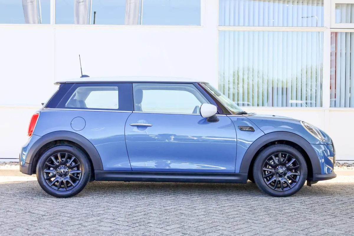 1.5 136pk AUT Cooper Camden Edition | Rijprofielinstellingen | Parkeersensoren | Apple CarPlay / Android Auto