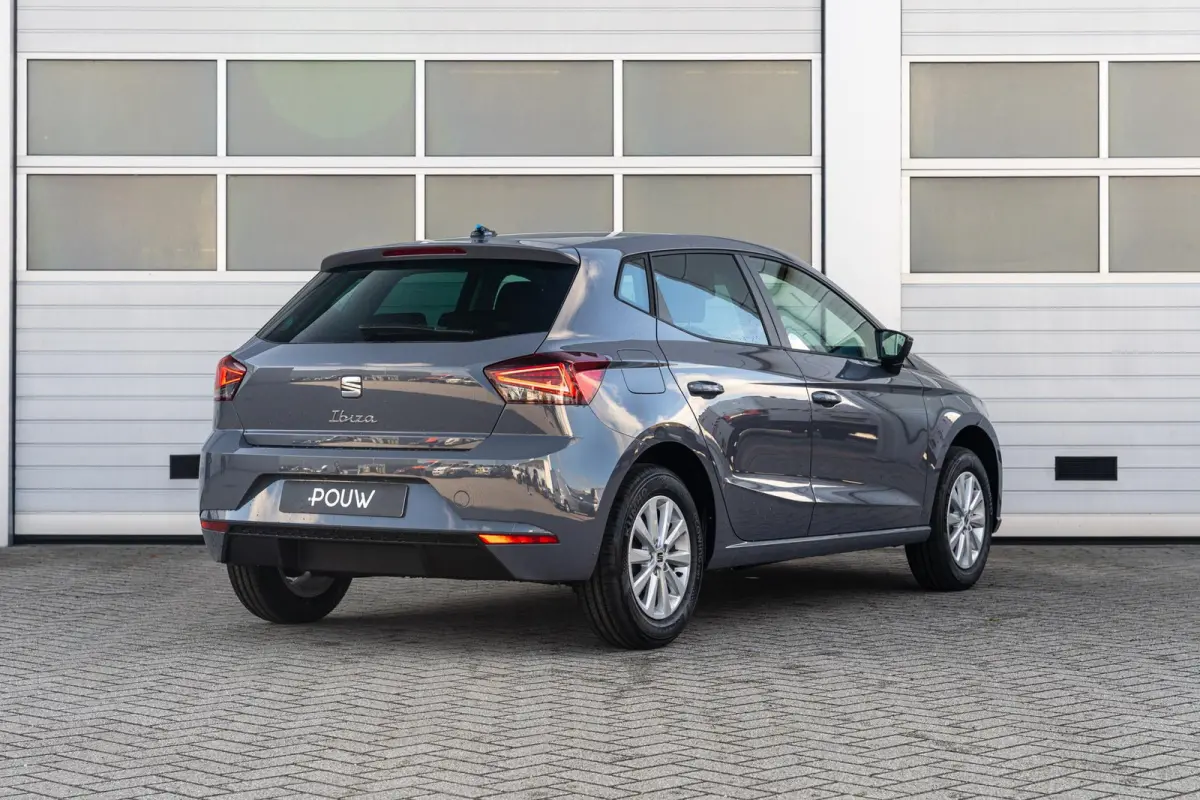 1.0 EcoTSI 95pk Style Business Connect | Trekhaak Afneembaar | Stoelverwarming | Apple Carplay/Android Auto