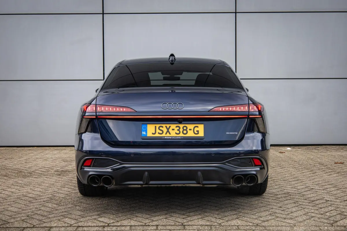 2.0 e-hybrid 299pk quattro Edition One | S-Line In- & Exterieur | 21"  Velgen