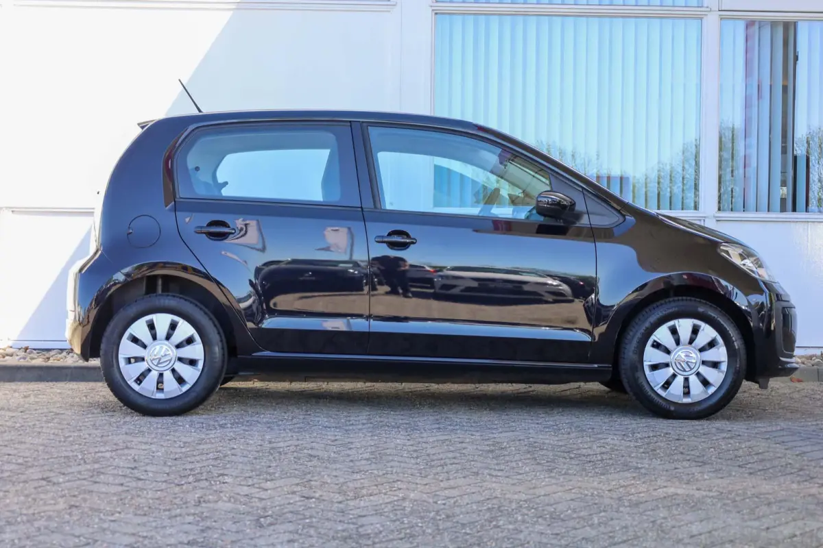 up! 1.0 60pk Move up! | DAB | Lane Assist | Bluetooth