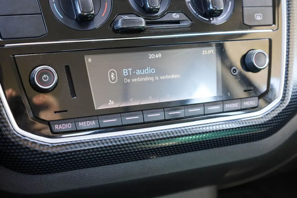 up! 1.0 60pk Move up! | DAB | Lane Assist | Bluetooth
