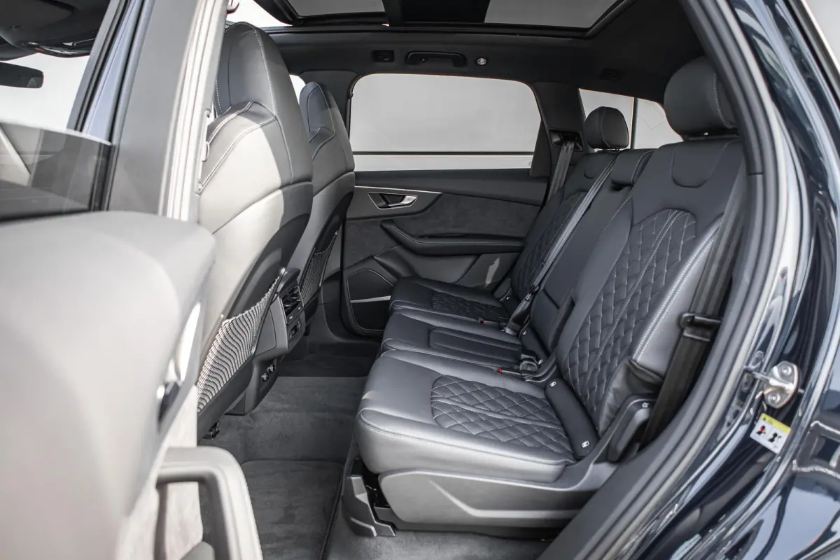 55 TFSI e 394pk quattro S-line | Panoramadak | Trekhaak | Vierwielbesturing | Bang & Olufsen | Massagestoelen