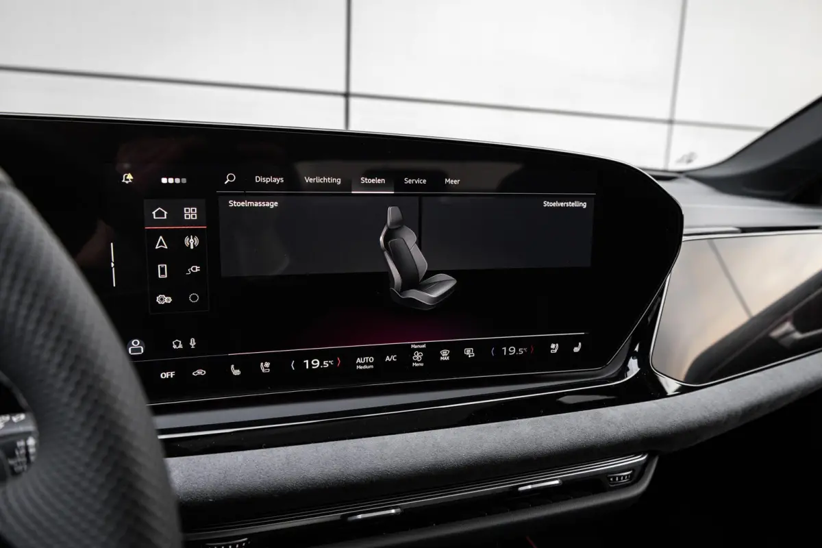 2.0 e-hybrid 367pk quattro S edition Competition | Tech Plus Pakket | Bang & Olufsen Premium Sound 3D