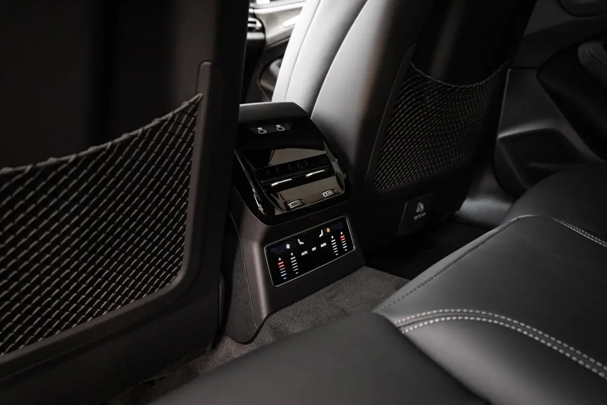 2.0 e-hybrid 367pk quattro S edition Competition | Tech Plus Pakket | Bang & Olufsen Premium Sound 3D