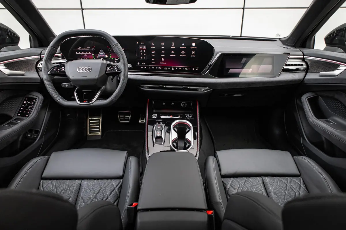 2.0 e-hybrid 367pk quattro S edition Competition | Tech Plus Pakket | Bang & Olufsen Premium Sound 3D
