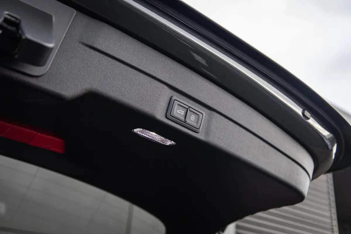 2.0 e-hybrid 367pk quattro S edition Competition | Tech Plus Pakket | Bang & Olufsen Premium Sound 3D