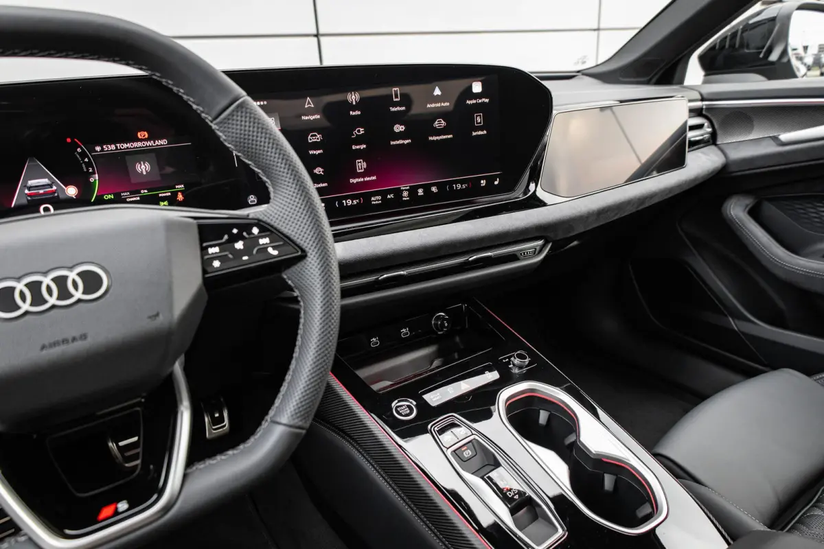 2.0 e-hybrid 367pk quattro S edition Competition | Tech Plus Pakket | Bang & Olufsen Premium Sound 3D