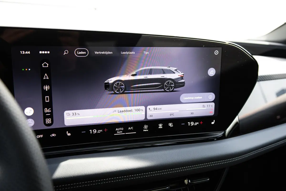 286pk S Edition 83 kWh | Head-up Display | Luchtvering