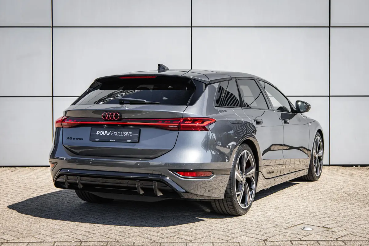 286pk S Edition 83 kWh | Head-up Display | Luchtvering