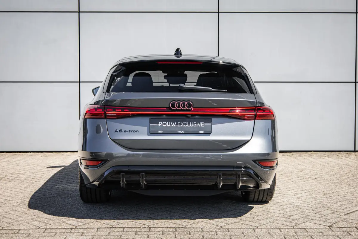 286pk S Edition 83 kWh | Head-up Display | Luchtvering