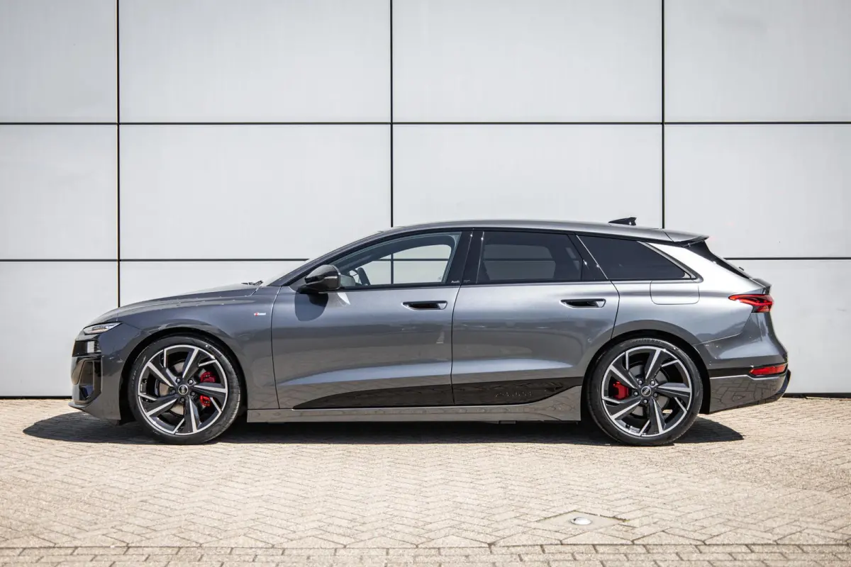 286pk S Edition 83 kWh | Head-up Display | Luchtvering