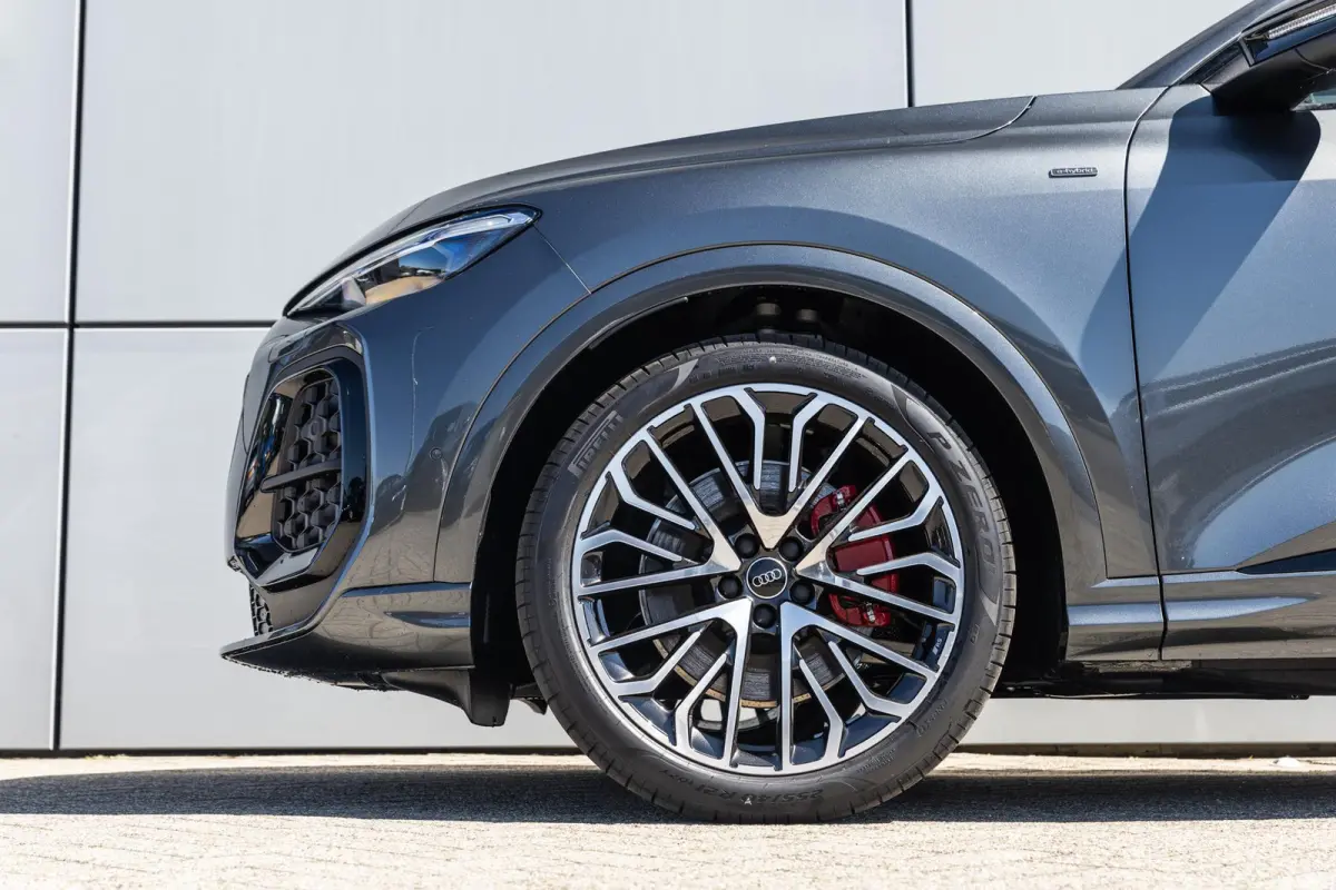 2.0 e-hybrid 367pk quattro S edition Competition | Luchtvering | Trekhaak | Panoramadak