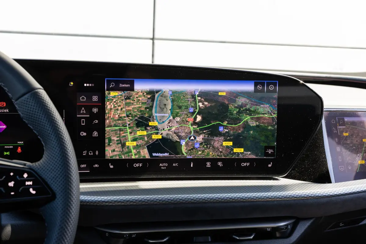 2.0 e-hybrid 367pk quattro S edition Competition | Luchtvering | Trekhaak | Panoramadak