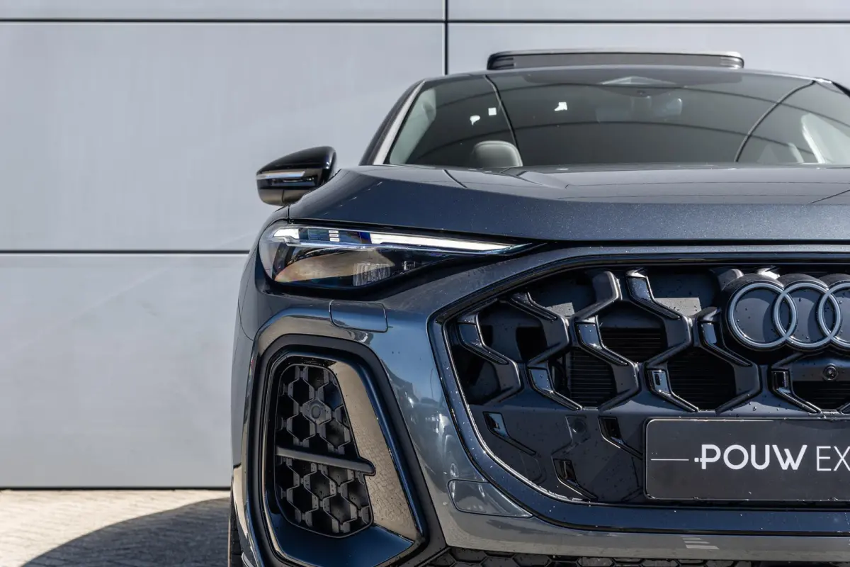 2.0 e-hybrid 367pk quattro S edition Competition | Luchtvering | Trekhaak | Panoramadak