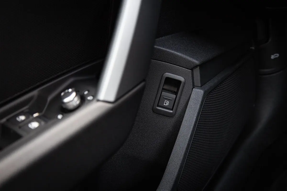 40 TFSI e 204pk Advanced edition | LMV 18'' | Panoramadak