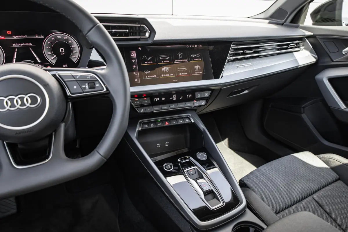 40 TFSI e 204pk Advanced edition | LMV 18'' | Panoramadak