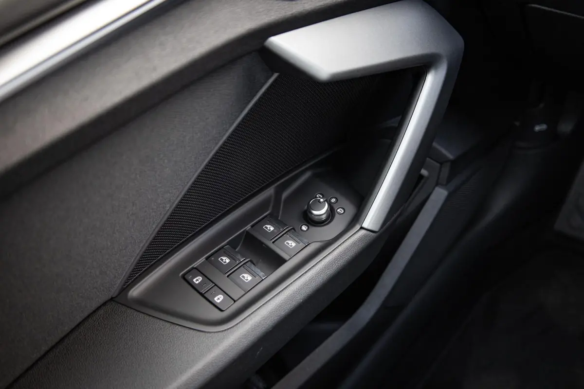 40 TFSI e 204pk Advanced edition | LMV 18'' | Panoramadak