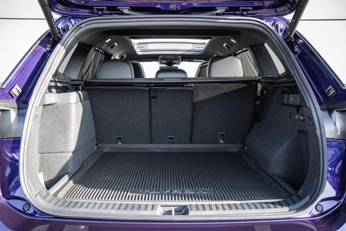 1.5 eHybrid 204pk DSG R-Line Edition | LMV 20'' | Panoramadak | Trekhaak