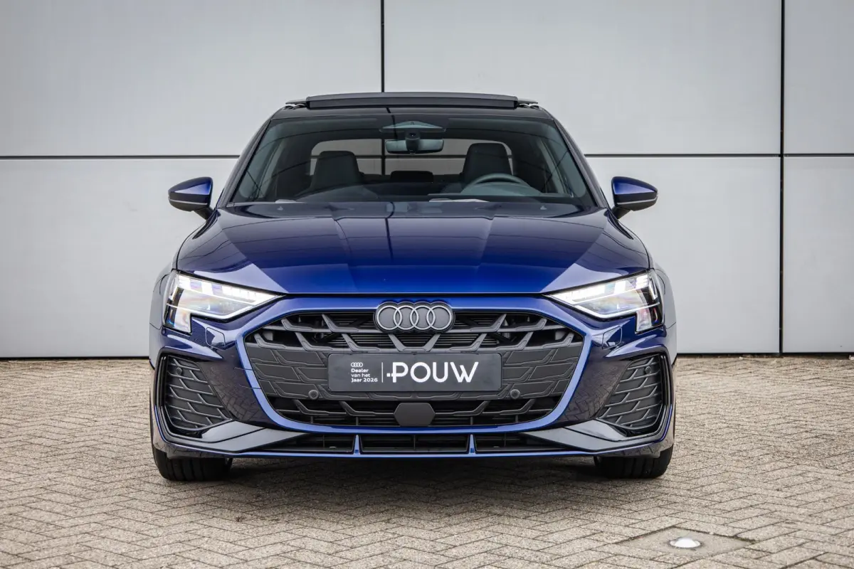 30 TFSI 116pk S-tronic S edition | Panoramadak | 19" Velgen | SONOS